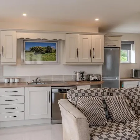 Inis Beag - Your Getaway