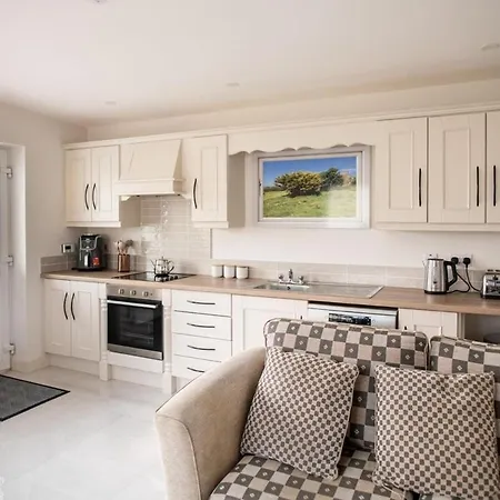 Apartament Inis Beag - Your Getaway *